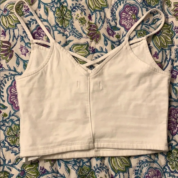 White strappy crop top - Picture 2 of 4